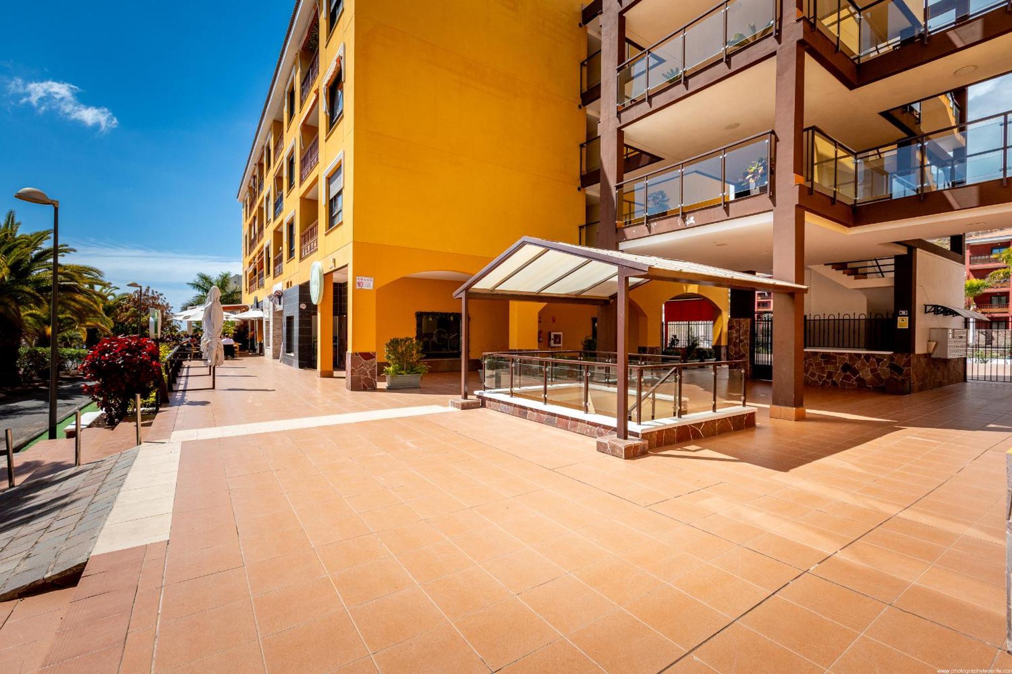 Sunset Palm Mar - Family Friendly Suites Exterior photo